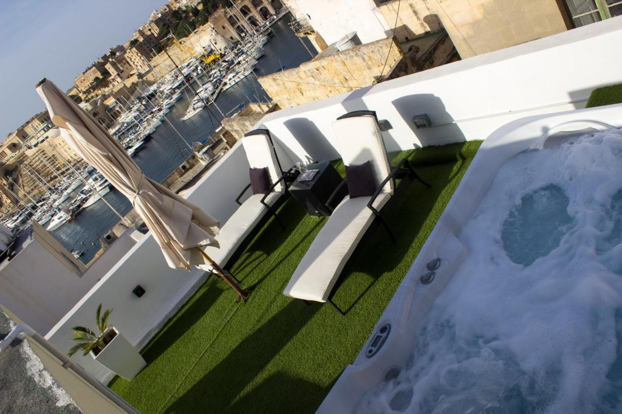 Апартаменты Bebirgu Palazzino Luxury 2 Jacuzzi To Share Экстерьер фото